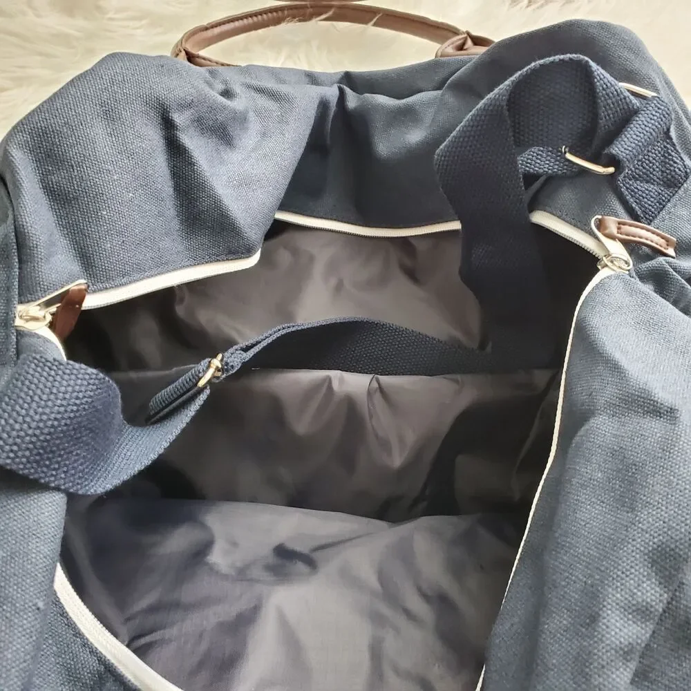 Tommy Bahama Duffel Bag nwot